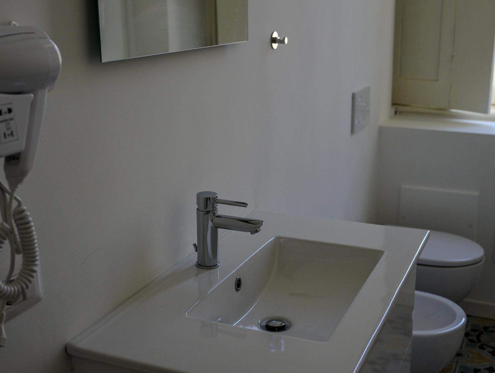 ברגמו Feel - Mille Suites מראה חיצוני תמונה